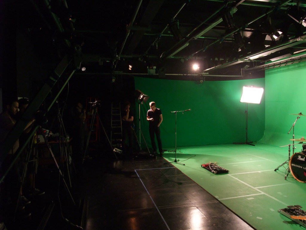 The Making of the 'Electrik' Music Video