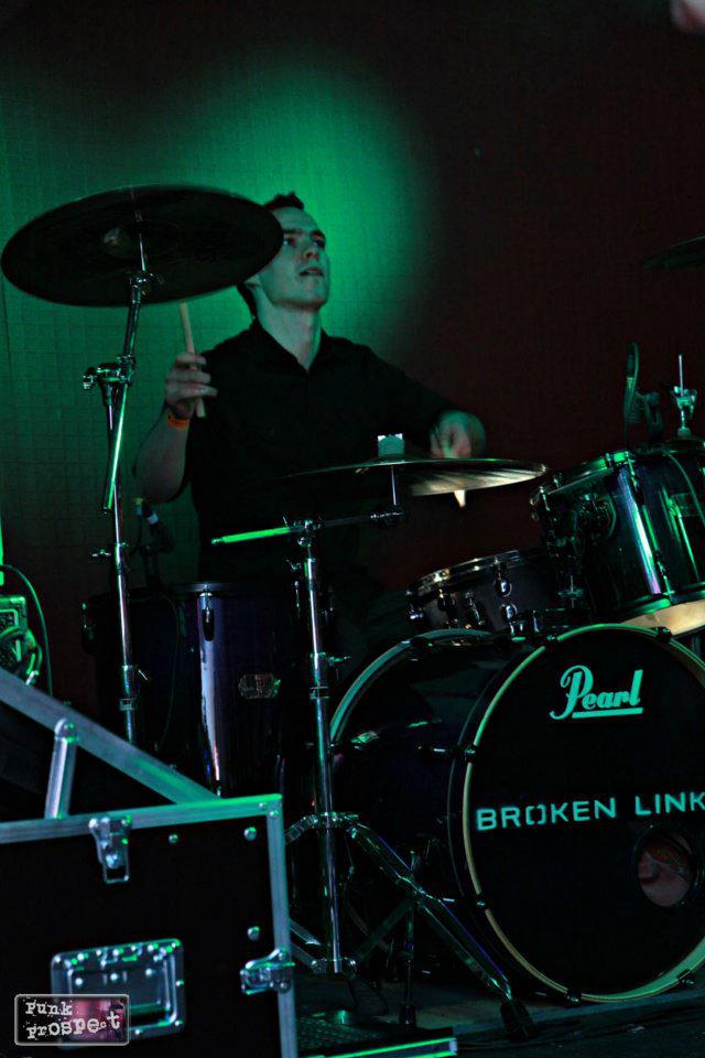 Broken Links — Live @ The Cellar, Southampton — 0006