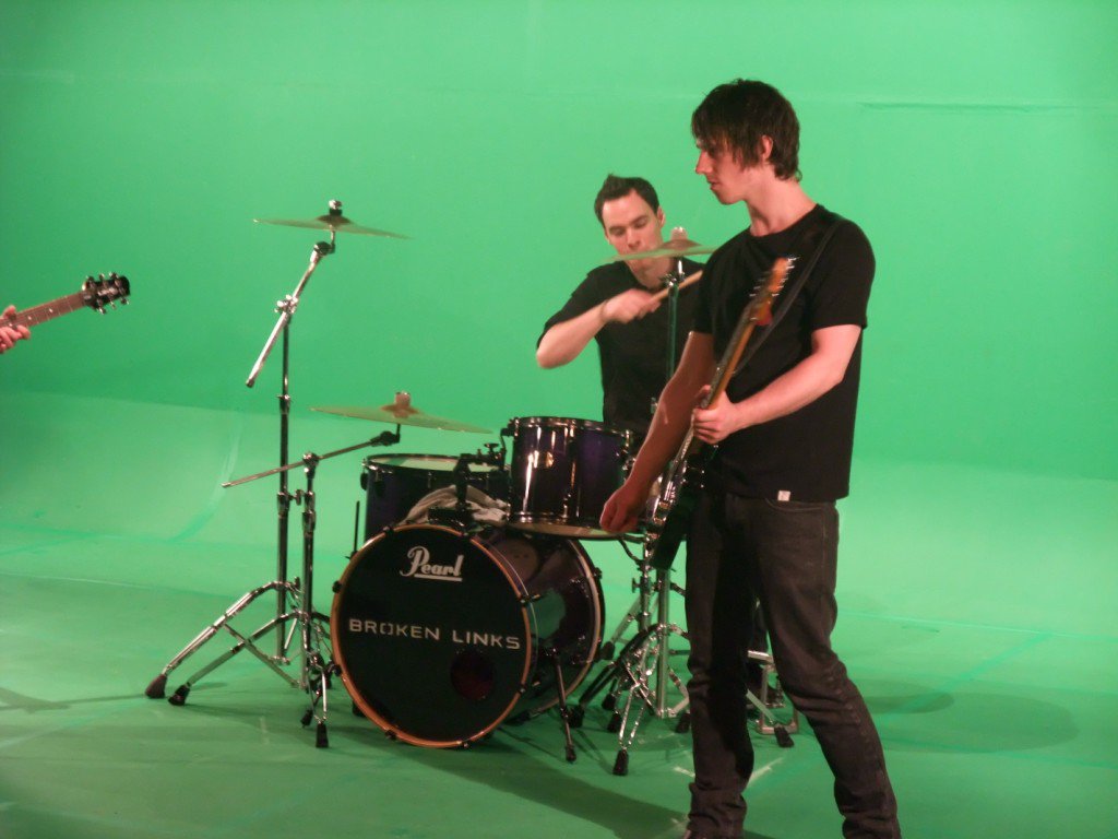 Broken Links — The Making of the 'Electrik' Music Video — 0006