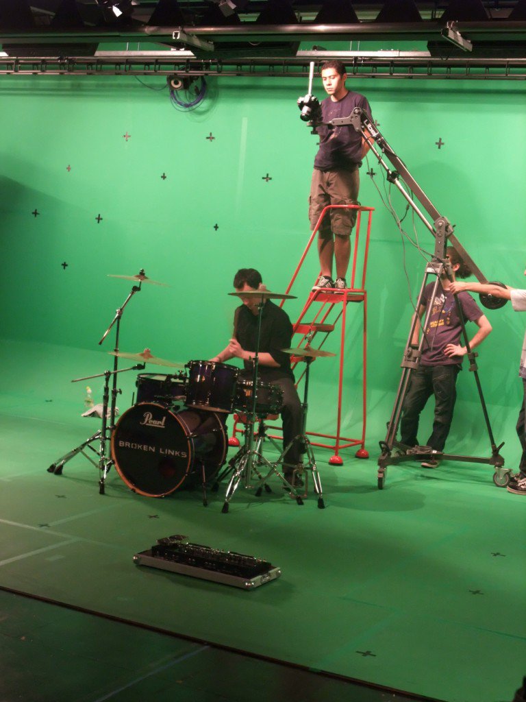 Broken Links — The Making of the 'Electrik' Music Video — 0009