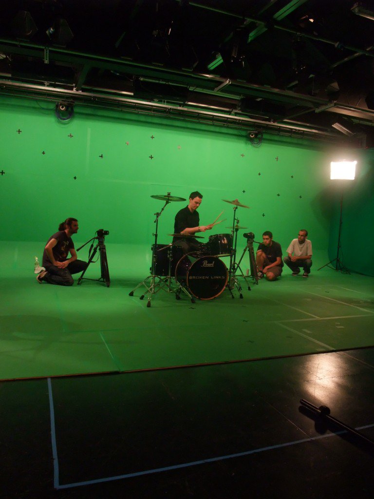 Broken Links — The Making of the 'Electrik' Music Video — 0011