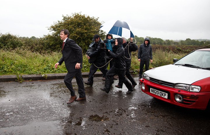 Broken Links — Making of 'We're All Paranoid' Video — 0011