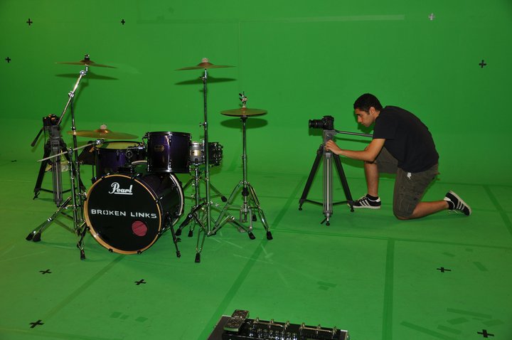 Broken Links — The Making of the 'Electrik' Music Video — 0019
