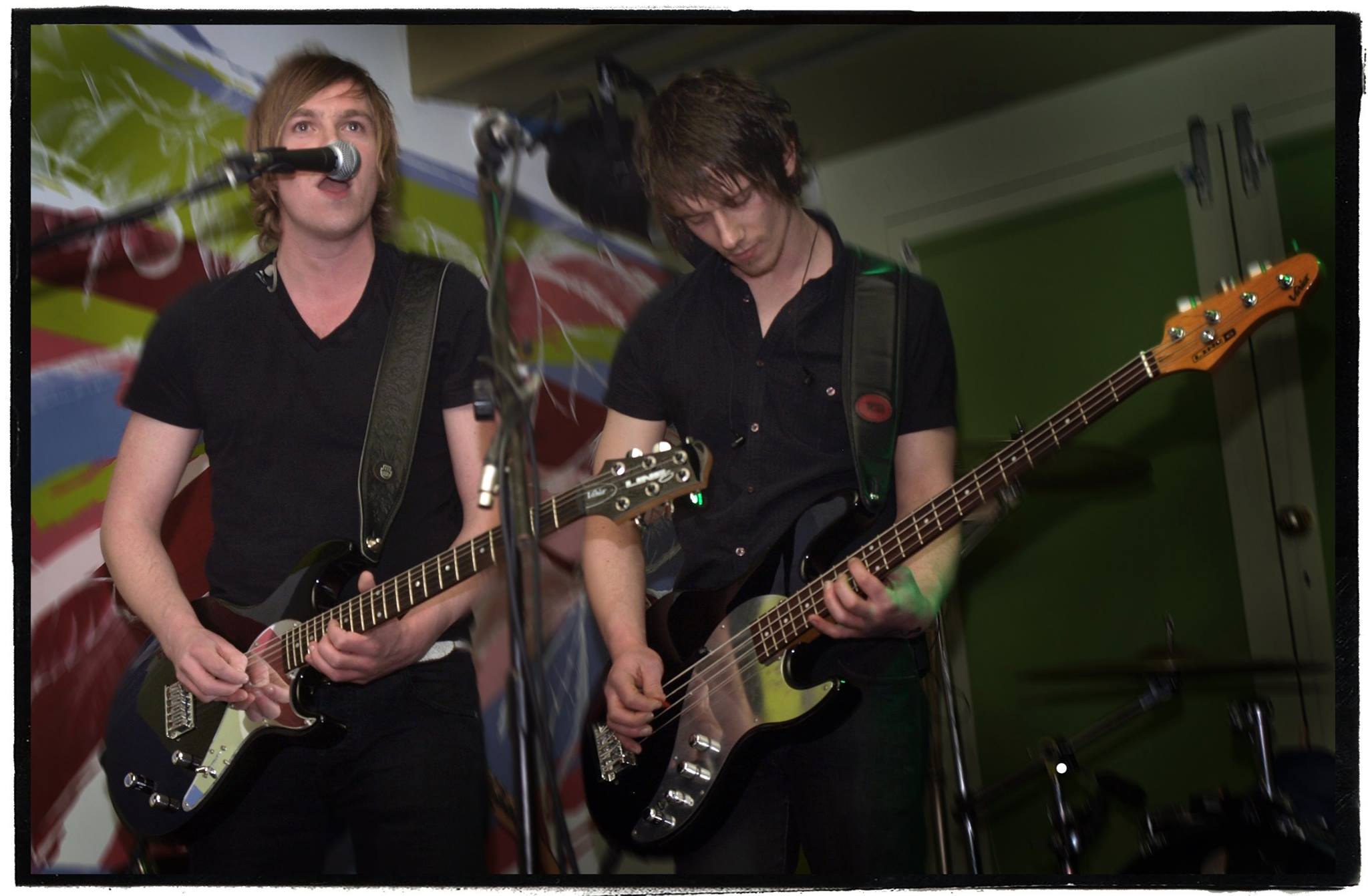 Broken Links — Broken Links Live @ Hamptons 03/11 — 0021