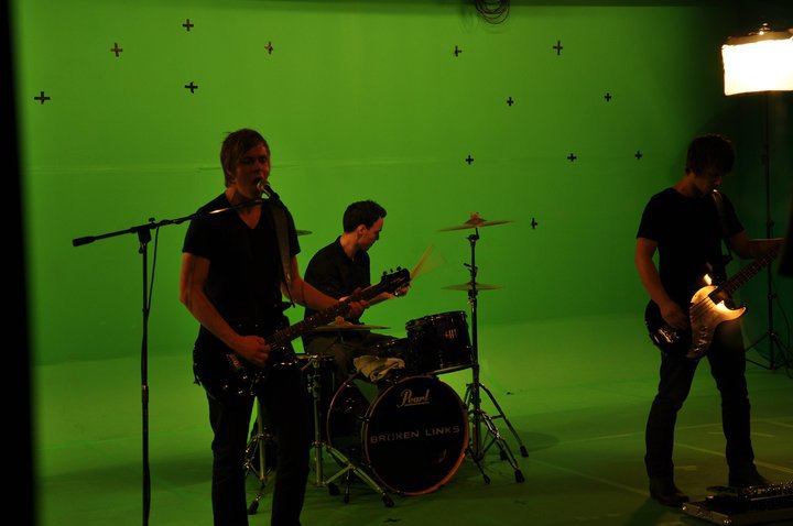 Broken Links — The Making of the 'Electrik' Music Video — 0024