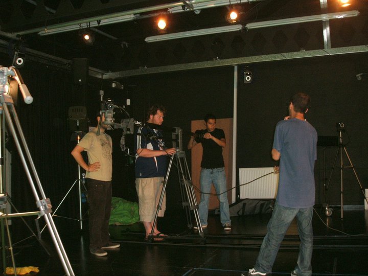 Broken Links — The Making of the 'Electrik' Music Video — 0025