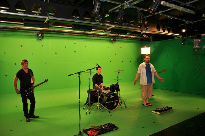 Broken Links — The Making of the 'Electrik' Music Video — 0032