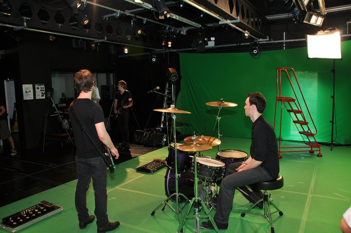 Broken Links — The Making of the 'Electrik' Music Video — 0035