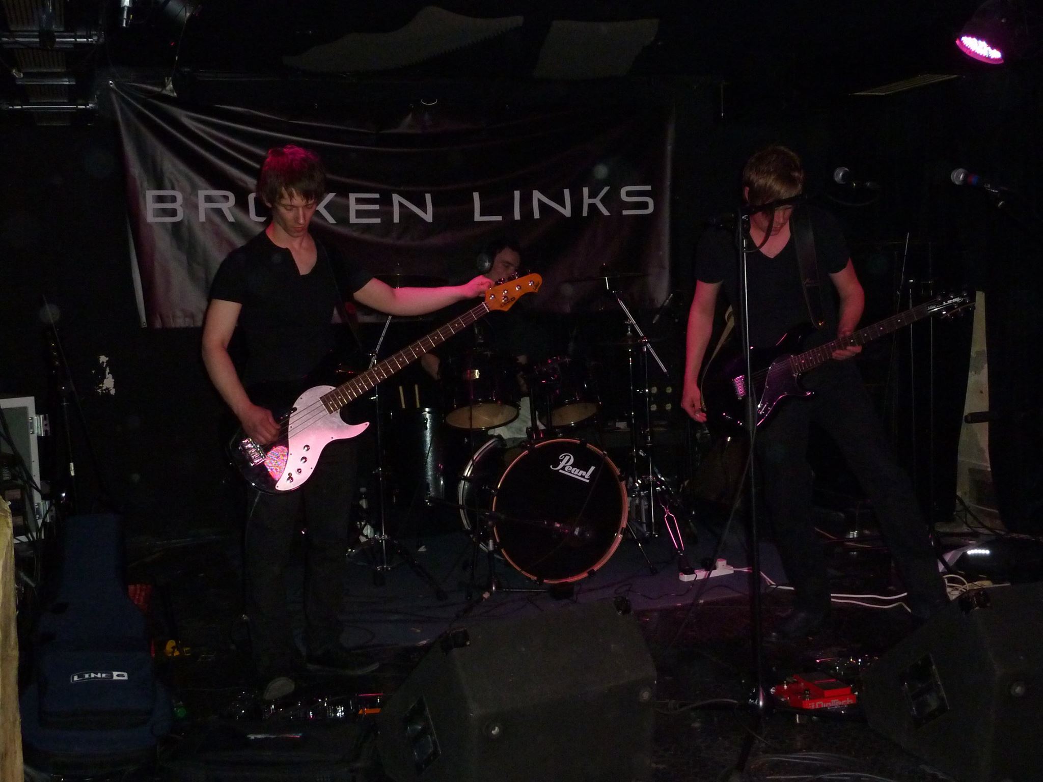 Broken Links — Germany Tour, April 2010 — 0038