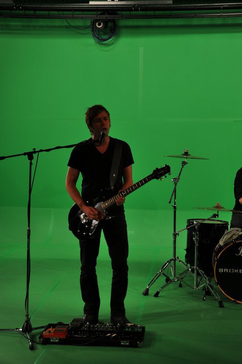 Broken Links — The Making of the 'Electrik' Music Video — 0042