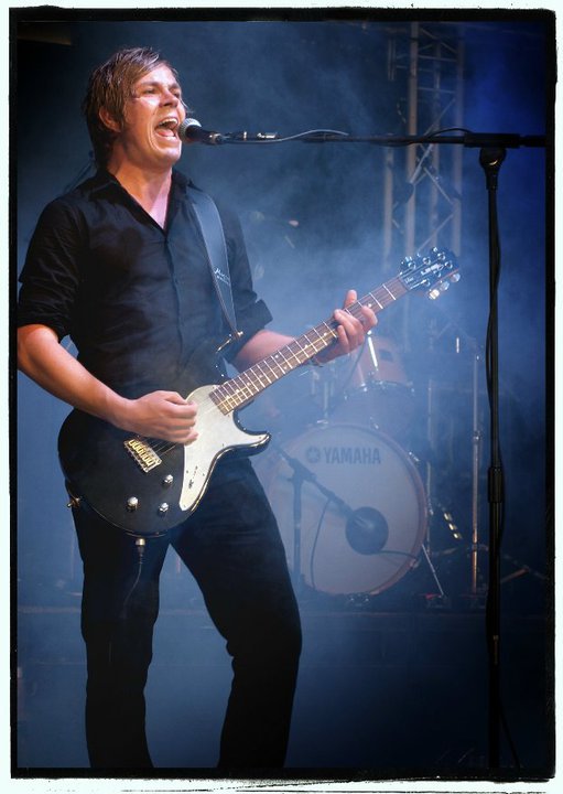 Broken Links — Eastleigh Music Festival 2010 — 0042
