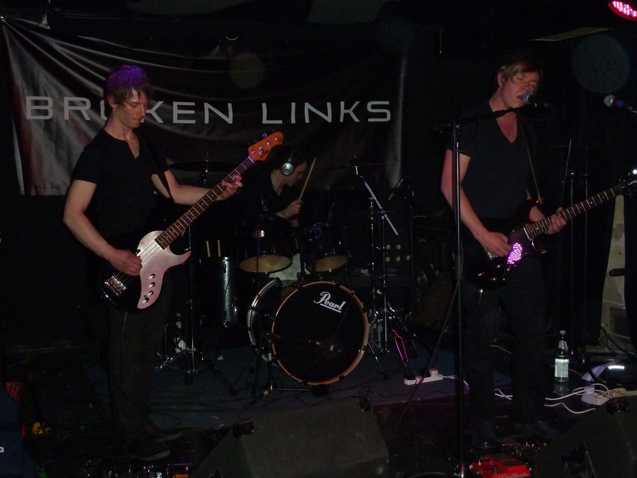 Broken Links — Germany Tour, April 2010 — 0043