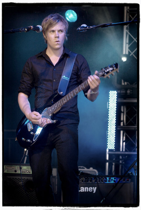 Broken Links — Eastleigh Music Festival 2010 — 0049