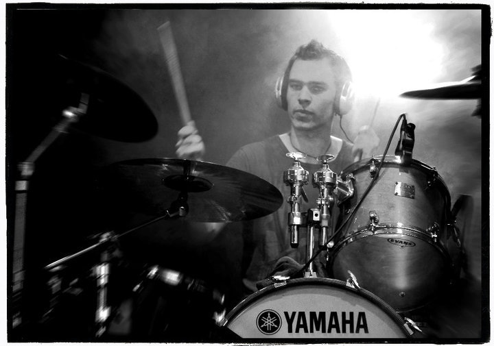 Broken Links — Eastleigh Music Festival 2010 — 0050