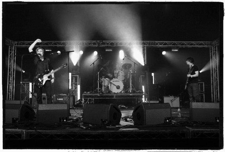 Broken Links — Eastleigh Music Festival 2010 — 0073
