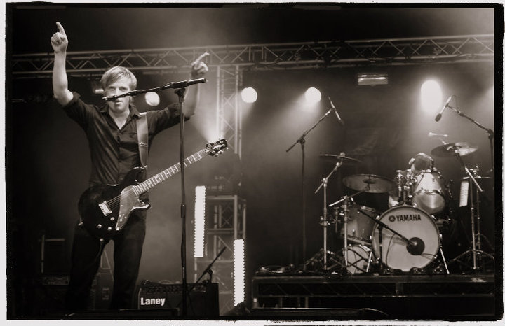 Broken Links — Eastleigh Music Festival 2010 — 0074