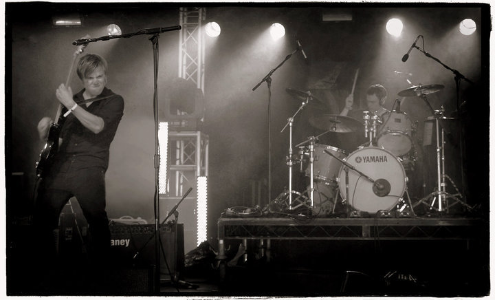 Broken Links — Eastleigh Music Festival 2010 — 0075