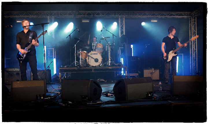 Broken Links — Eastleigh Music Festival 2010 — 0079