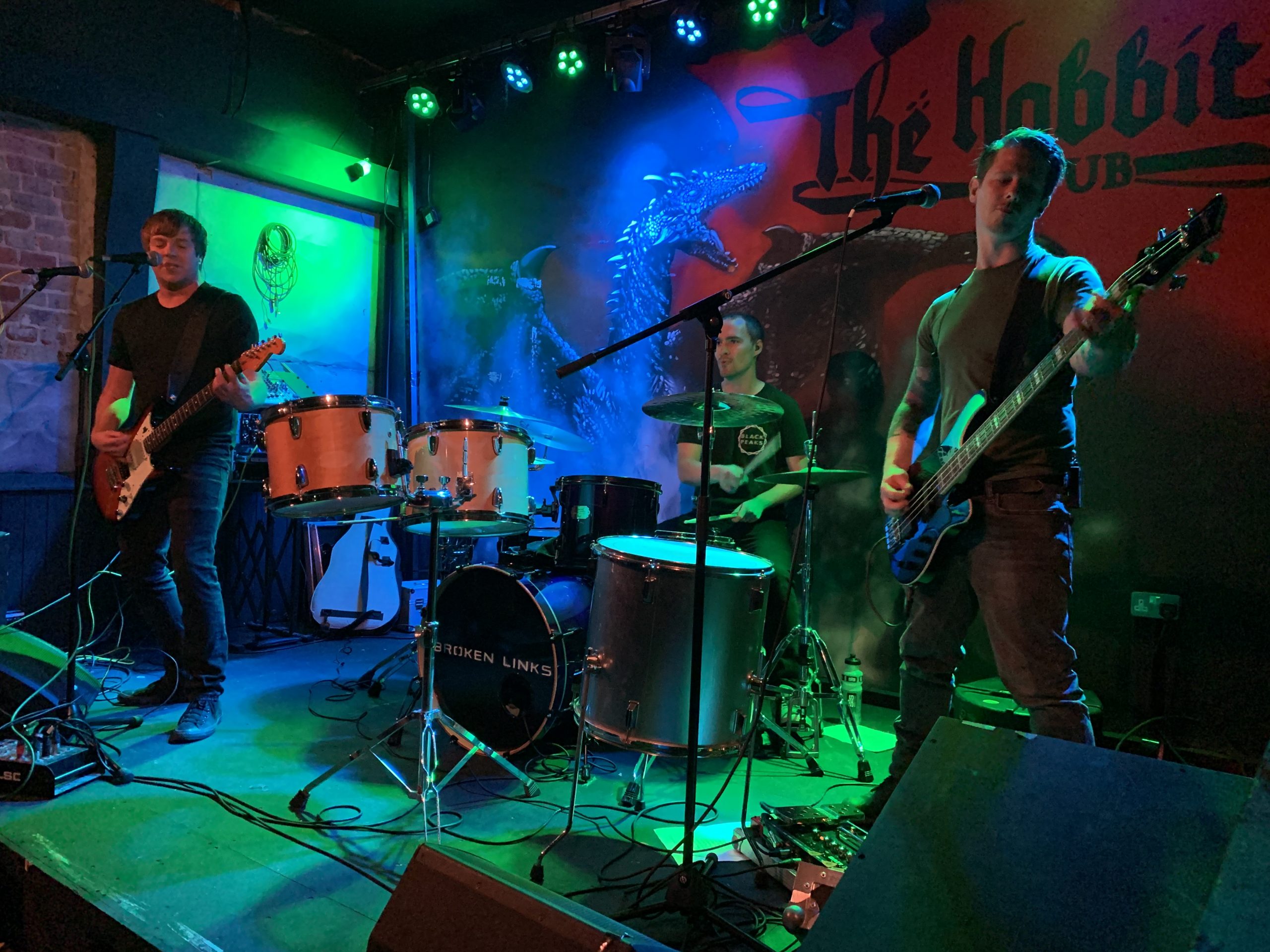 Broken Links — Live @ The Hobbit, Southampton – 09/10/2021 — 51573327208_6f55ba27a1_o